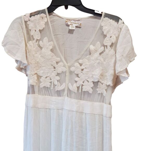 Band of Gypsies Maxi Dress Size XS Embroidered Mesh + cutuout Detail Soft White - Picture 3 of 7